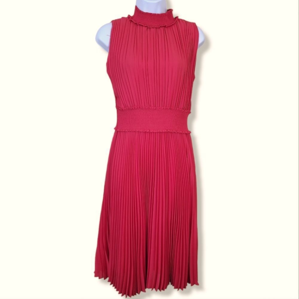 Nanette Lepore pink sky sleeveless Pleated  high neck smocked dress size 6